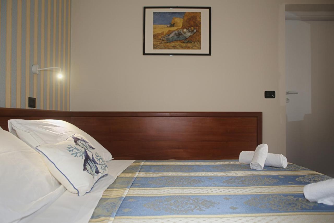 Hotel Dear Rimini Extérieur photo