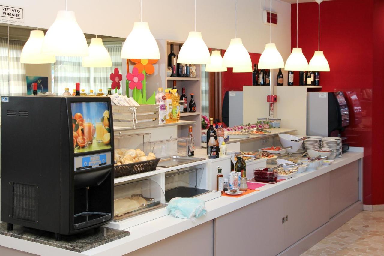 Hotel Dear Rimini Extérieur photo