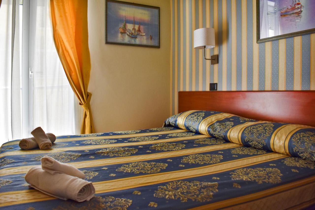 Hotel Dear Rimini Extérieur photo